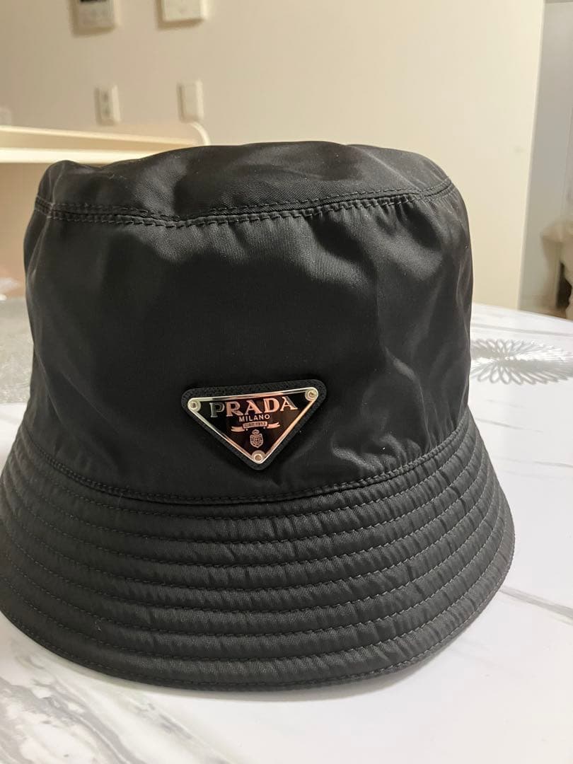 PRADA ブラック XLサイズ　バケットハット　ギャランディカード付き