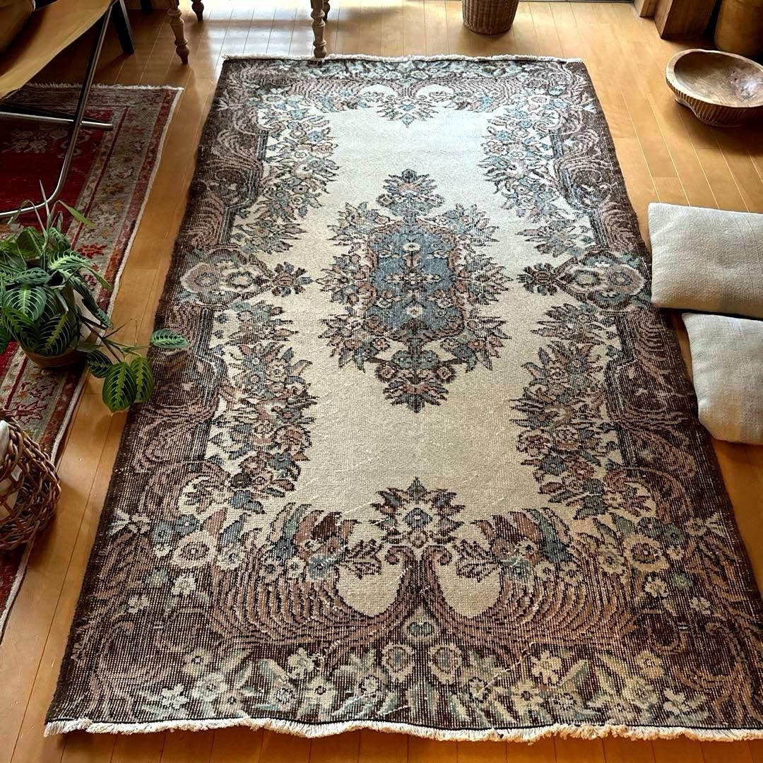 119×204ブラウン×クリーム　ピンク水色　メダリオン　トルコヴィンテージラグ