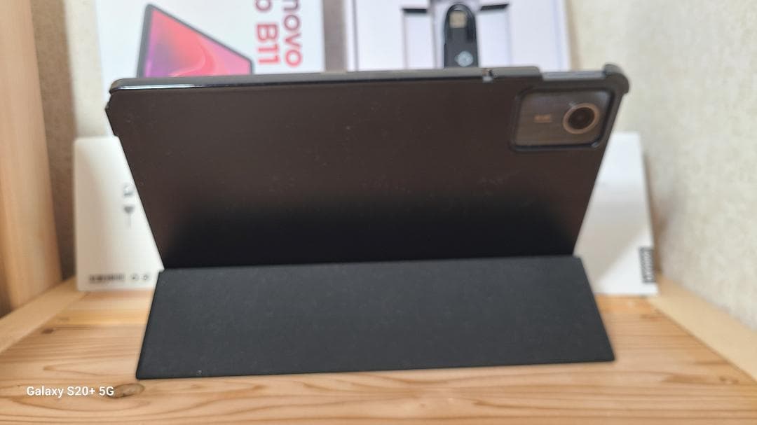 【美品・中古】Lenovo Tab B11 本体+スタンドカバー+保護フィルム付