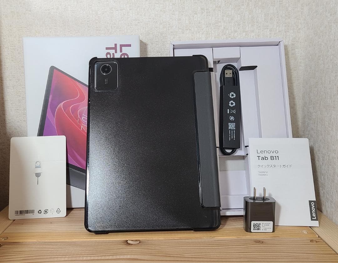 【美品・中古】Lenovo Tab B11 本体+スタンドカバー+保護フィルム付