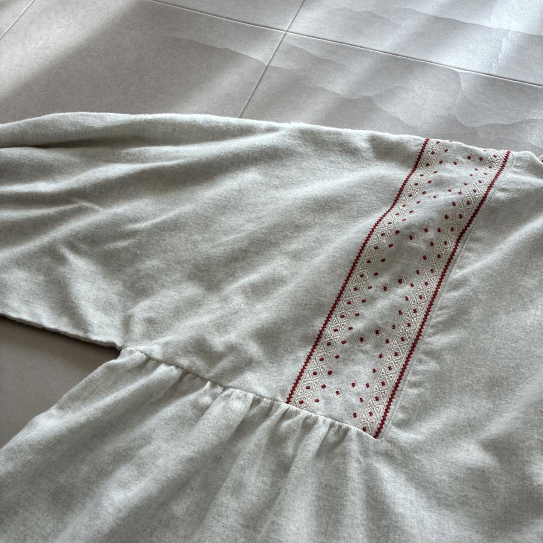 極美品 完売品 ツムグ♡コットン ビエラトップ 起毛 刺繍 2way ブラウス