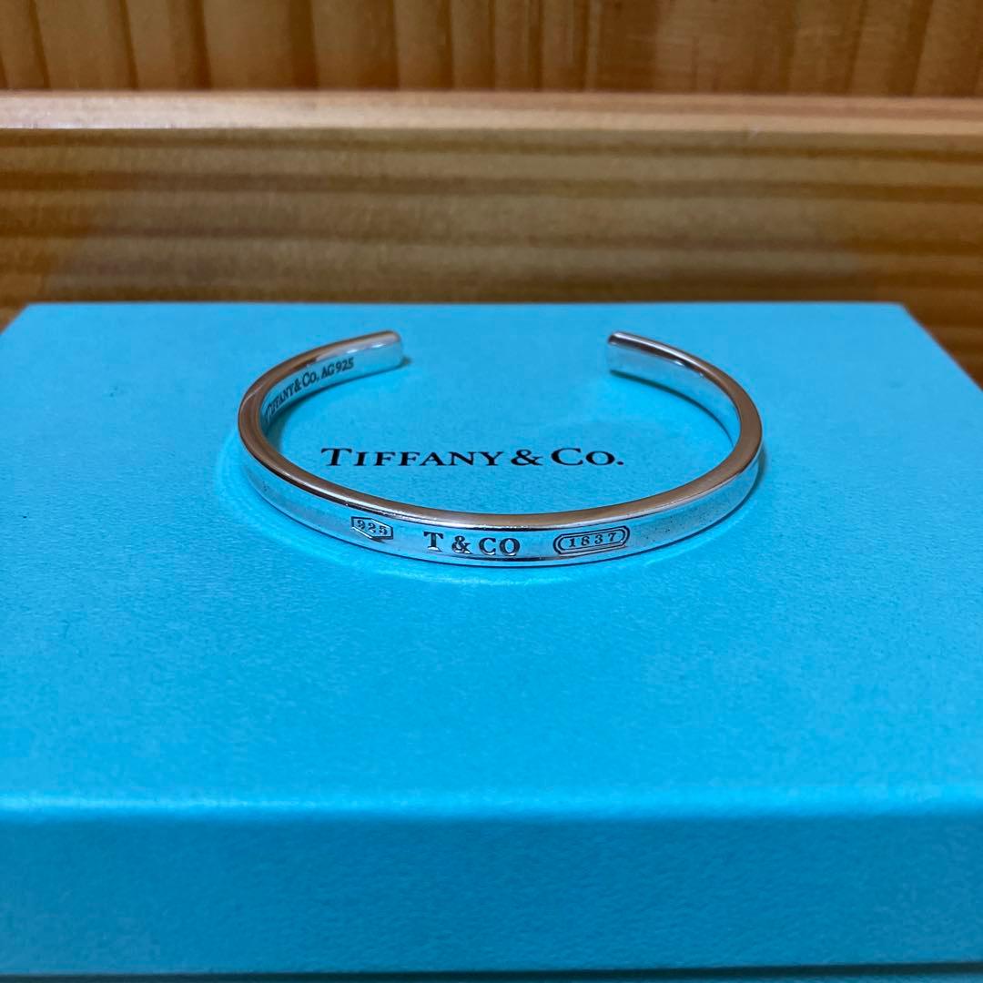 期間限定特価　TIFFANY&Co.1837ナロー　カフ　バングル