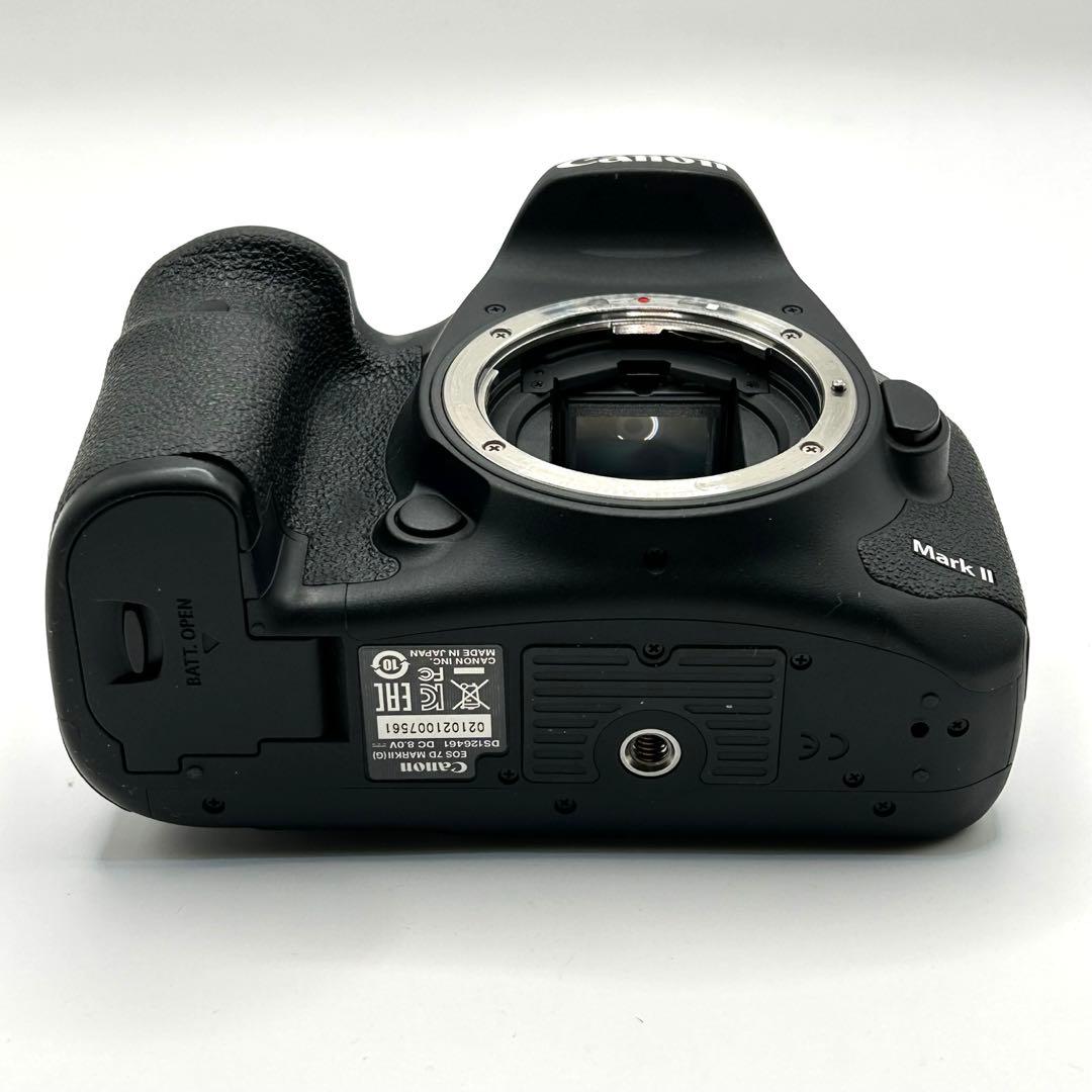 【最終値下げ】 Canon キャノン EOS 7D Mark II 付属品多数