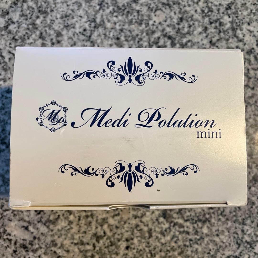【未使用品】美顔器　メディポレーションミニ　美容液30本付き！