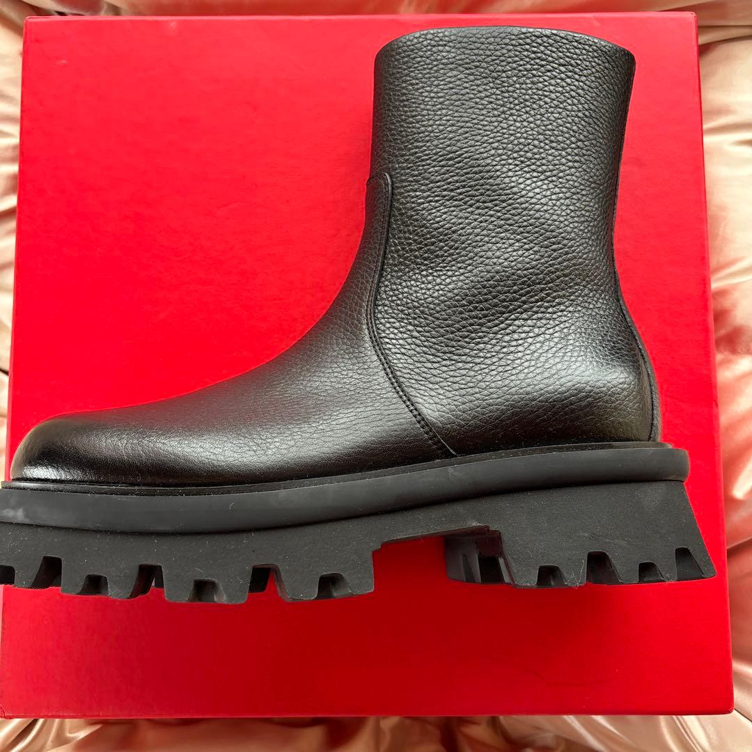 【1/26.27のみ2万5 千円！】￼フェラガモ厚底ブーツ 約25c m相当