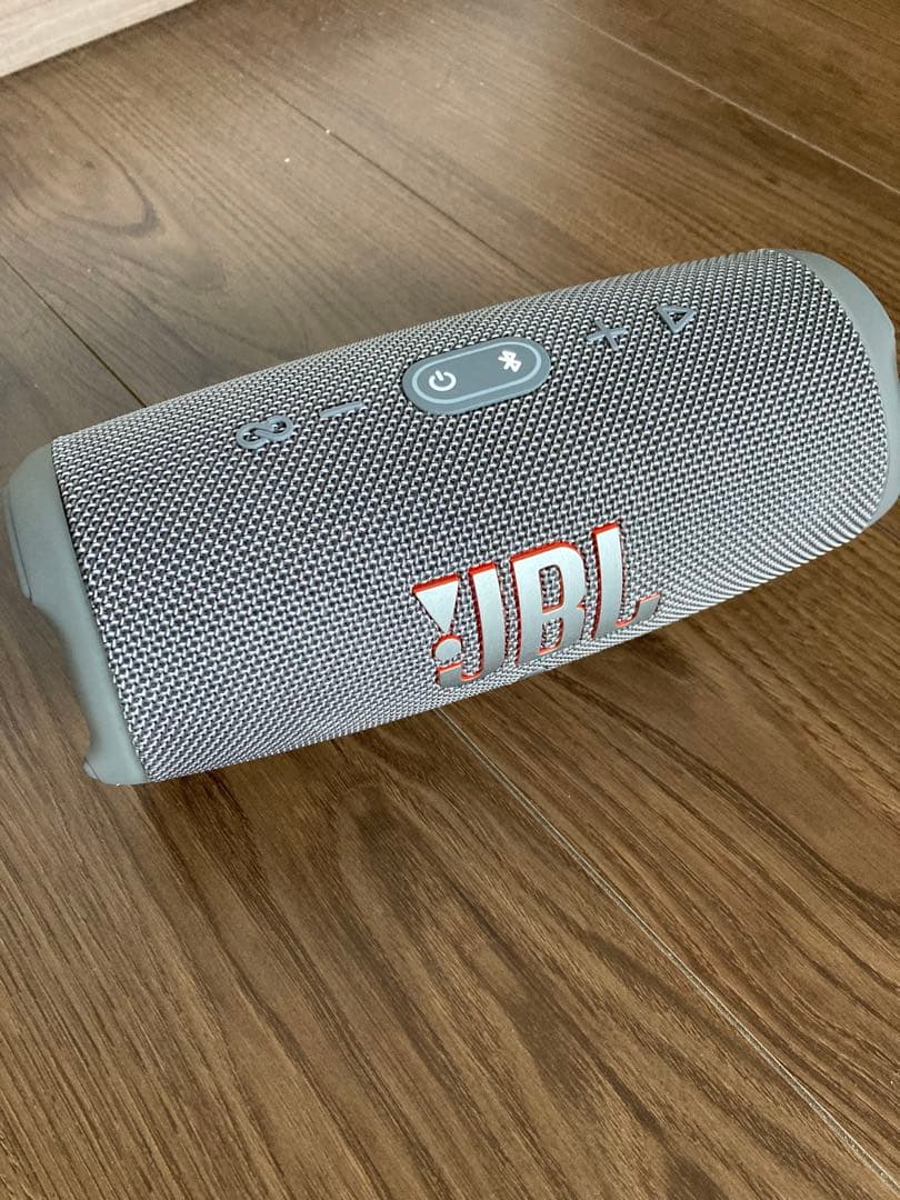 【ほぼ新品】JBL Charge 5 グレーワイヤレススピーカBluetooth