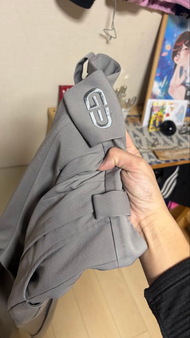 メルカリ最安値GOAT ESSENCE TUCK WIDE PANTS サイズ3