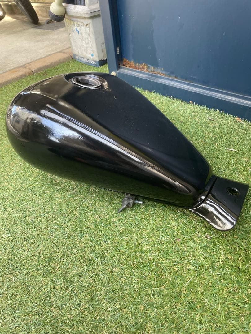 jazz50 純正タンク　キャップなし