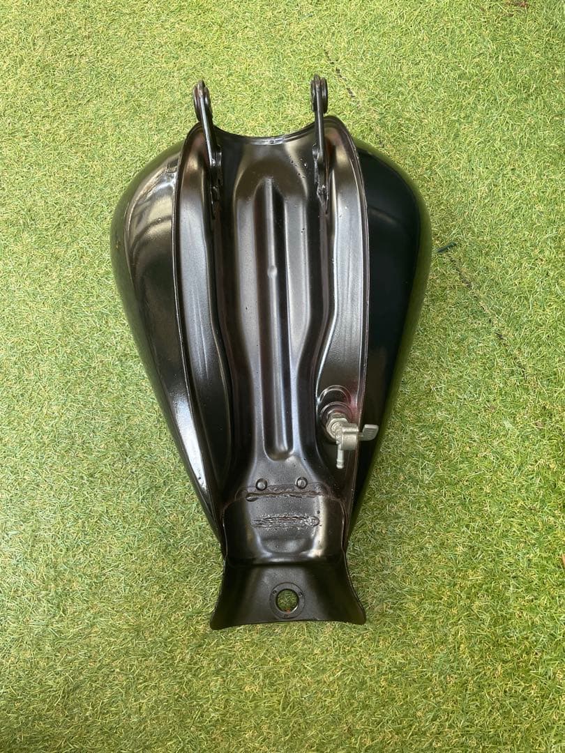 jazz50 純正タンク　キャップなし