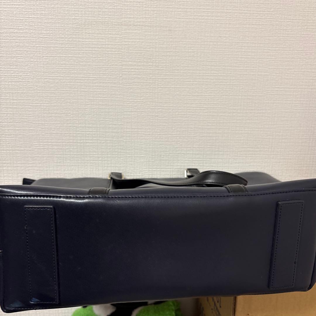 ポールスミス　A4トートバッグ　シティエンボスネイビー　 レザー　ビジネスバック