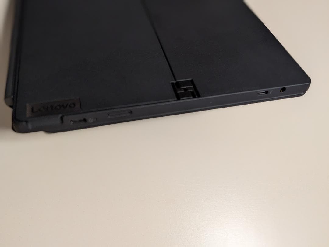 LTE搭載 ThinkPad X12 Detachable gen1 中古美品