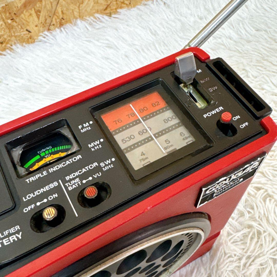 National/Panasonic RF-888 COUGAR　FM-Aラジオ