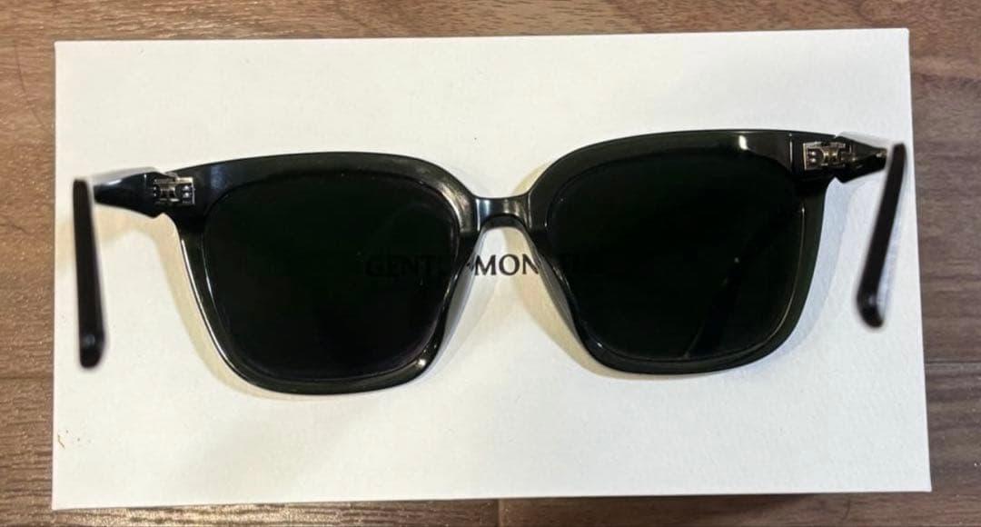 サ*ル様 ジェントルモンスターサングラス