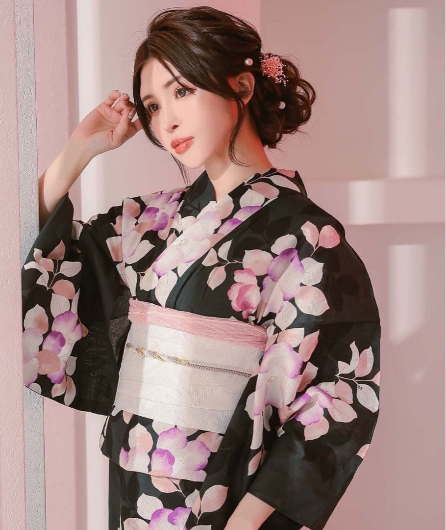 黒緑×ニュアンス椿 ゆかた3点セット (浴衣+平帯or作り帯+下駄)