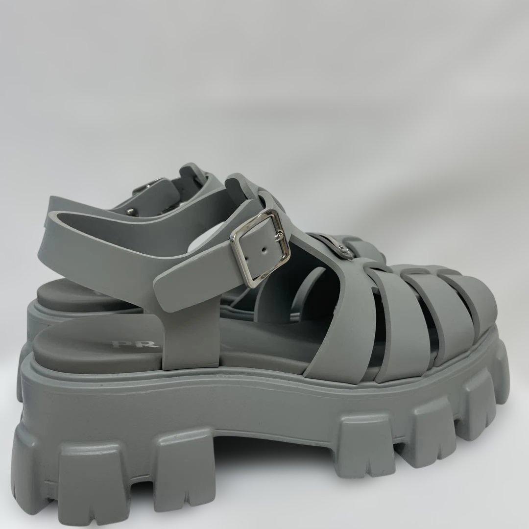 PRADA モノリス　ラバーサンダル　グレー　6