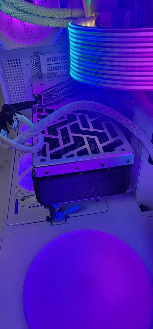 グラフィックボード・グラボ・ビデオカード GeForce RTX 4070 Ti 12GB PALITGAMINGPRO