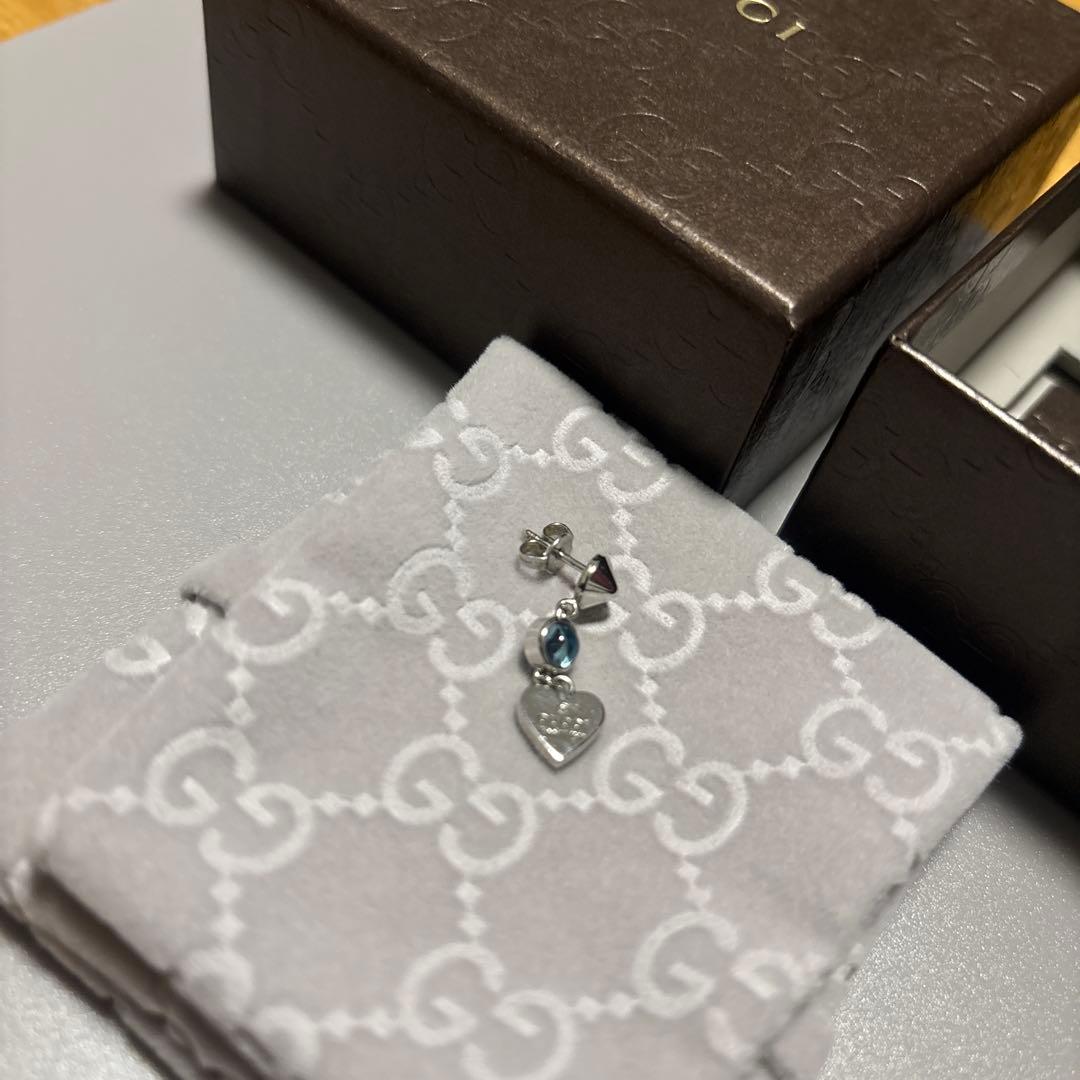 GUCCIピアス片耳米※廃盤？