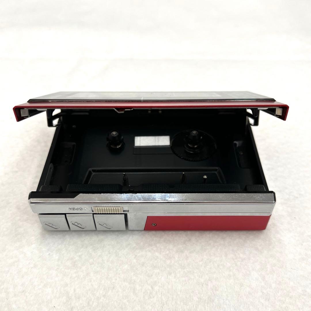 【T】AIWA HS-P55ステレオカセットプレーヤー レッド　カセットボーイ