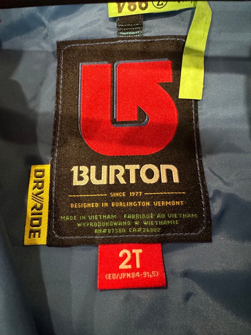 Burton 子ども用スキーウェア　2T(84〜)