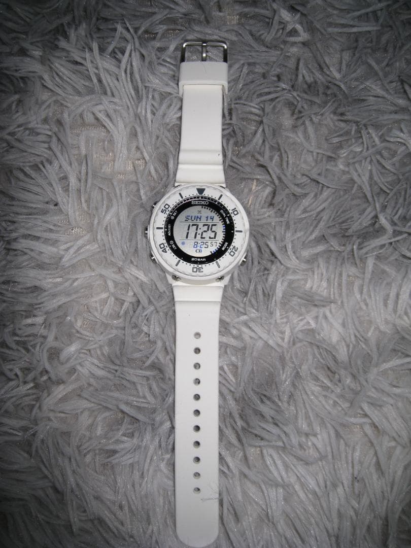 SEIKO　X PROSPEX　腕時計　デジタル ソーラー式　箱付き