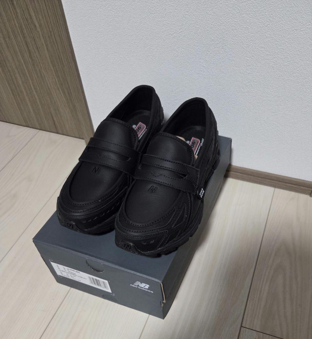 【海外限定モデル】New Balance 1906L Triple Black