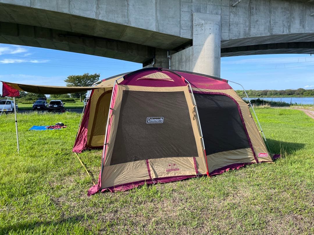 コールマン　タフスクリーンタープ400（限定カラー：バーガンディ）