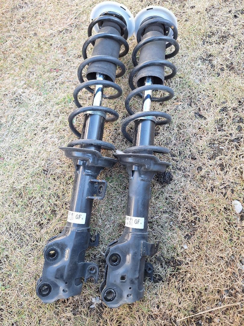 N-BOX カスタム jf3 純正ショックアブソーバー