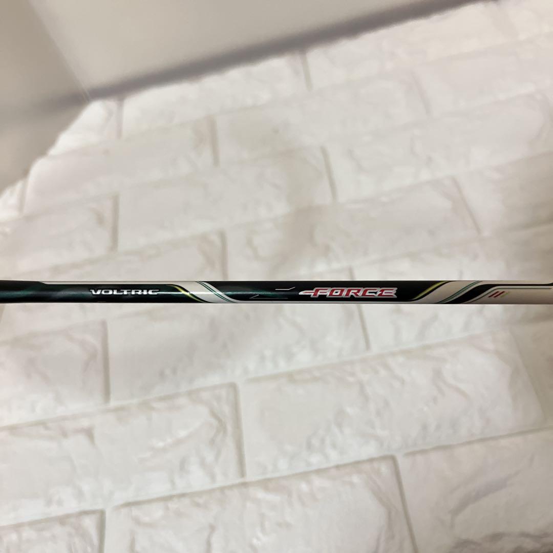 VOLTRIC Z FORCE バドミントンラケット ホワイト/グリーン