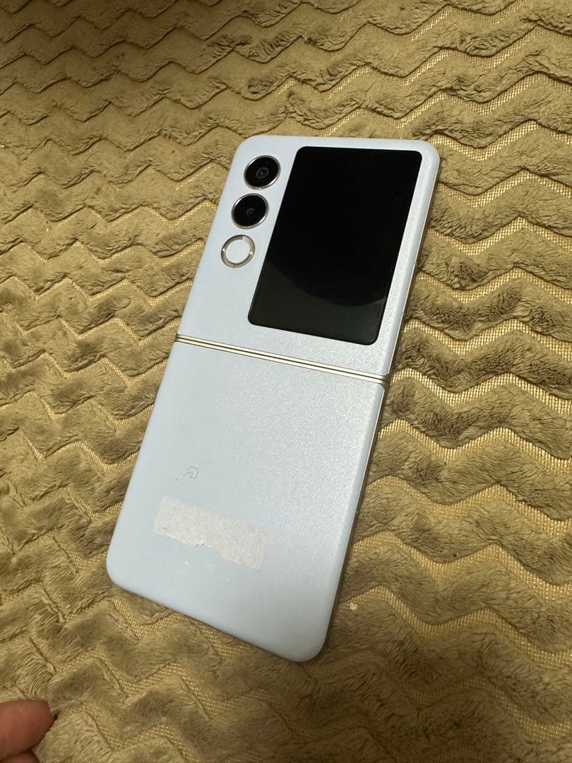 美品nubia Flip 2 A404ZT ブルー