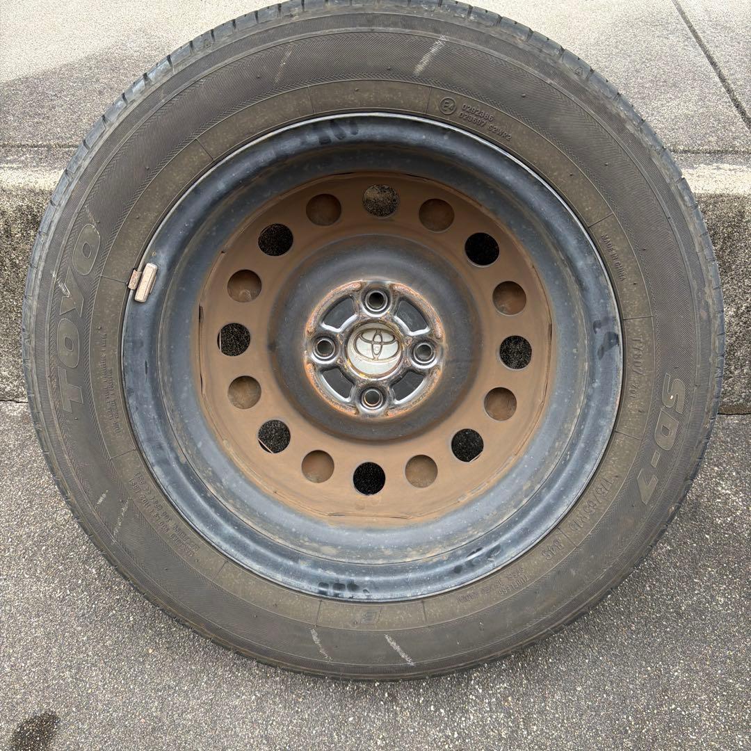 トヨタ純正 175/65R15 スペイド アクア ヴィッツ アクシオ