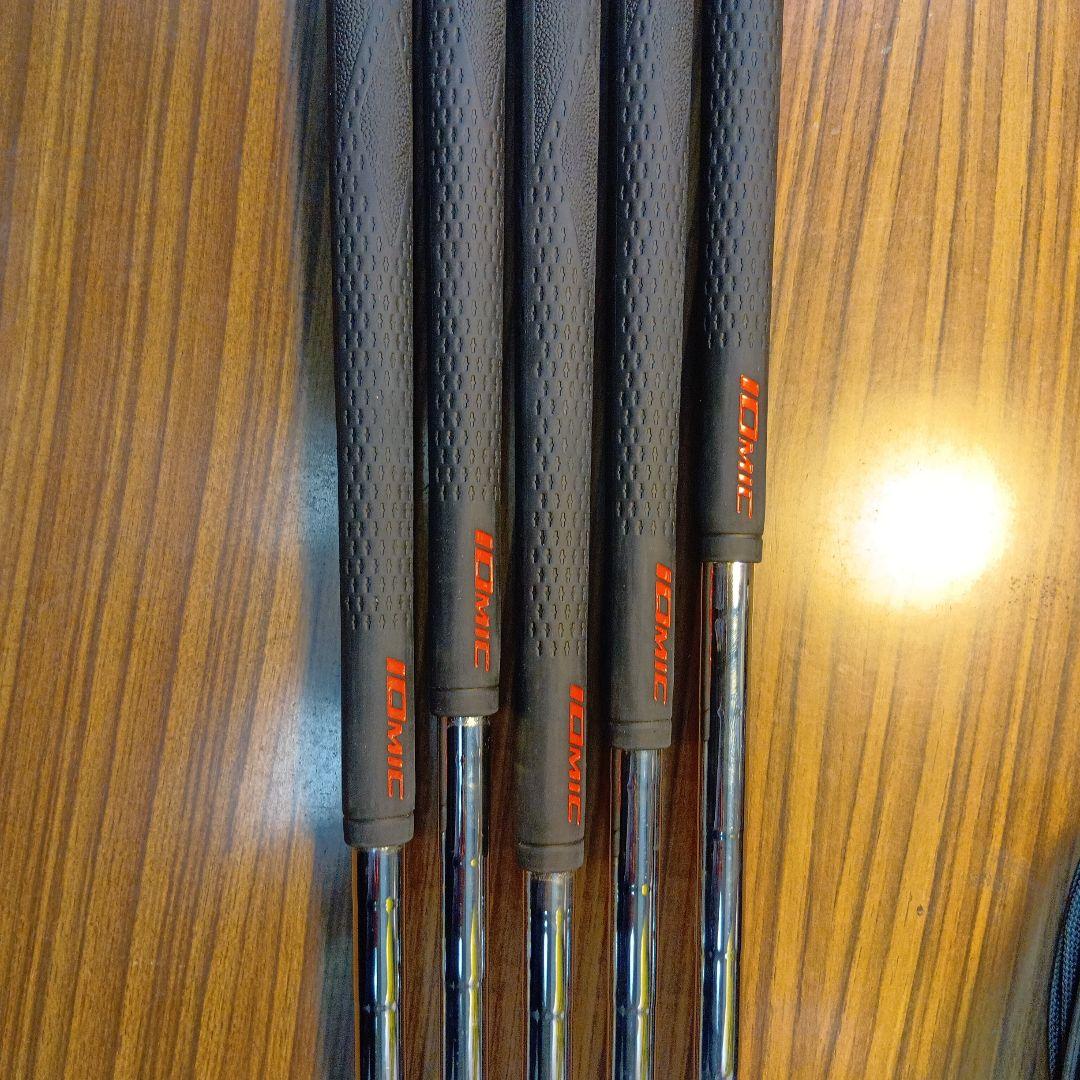 ゼクシオフォージドアイアン　ゼロス8 R