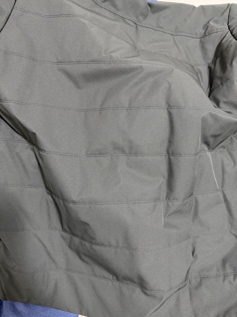  peak ンサレーションカーディガン黒　Mサイズ新品タグなし