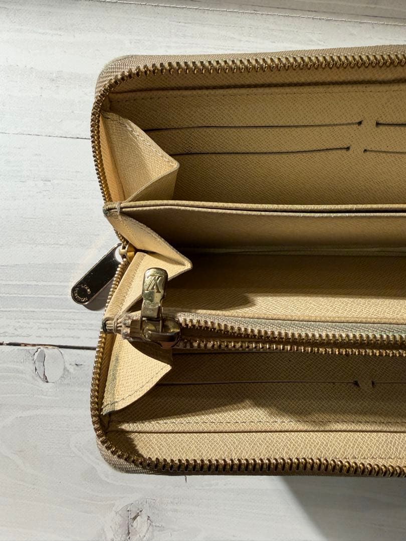 値下げ！ルイヴィトン ダミエアズール ジッピーウォレット N60019