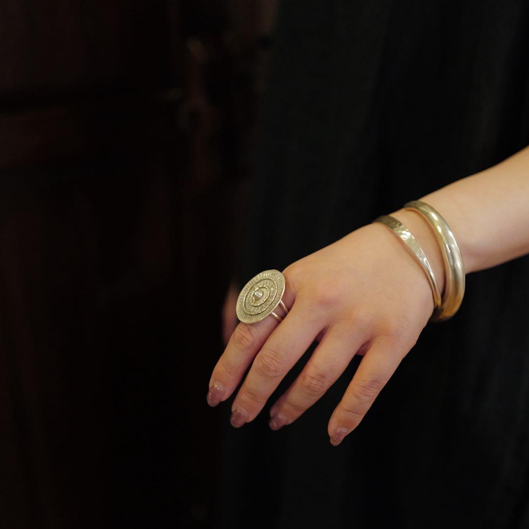 m-BL209｜Karen Silver Bangle カレンシルバー