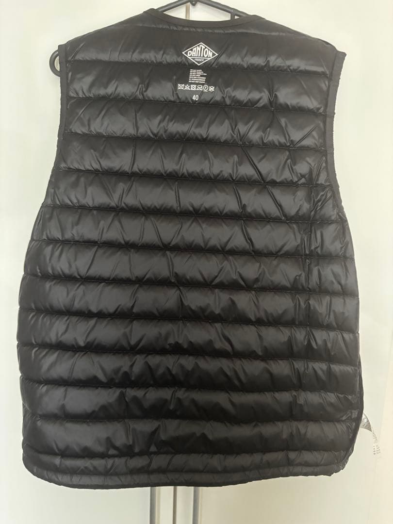【美品】DANTONダントン インナーダウンベスト 40黒 男女兼用