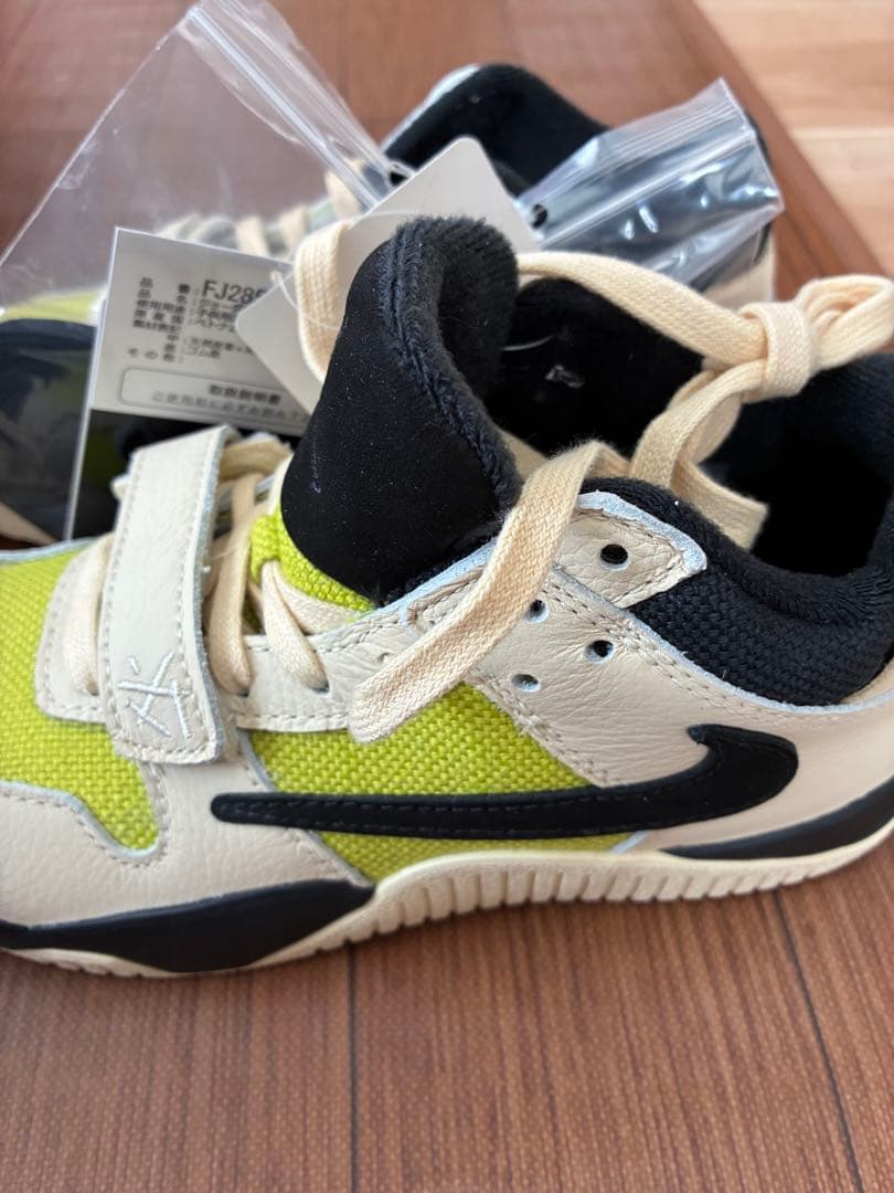 トラヴィススコット × ナイキ ジョーダン ジャンプマンジャック 21cm