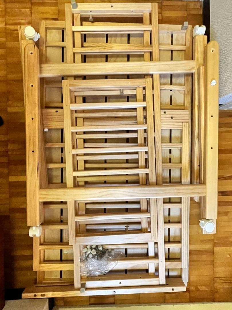 アカチャンホンポ限定　ベビーベッド　トールプラスＷオープン　ナチュラル カラー