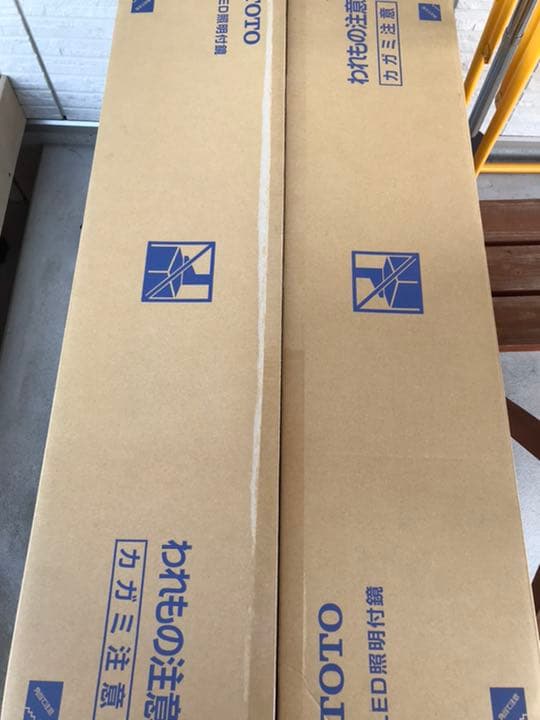 ★頑張値引★【TOTO】LED照明付鏡 トイレ洗面所用 間接照明　EL80014