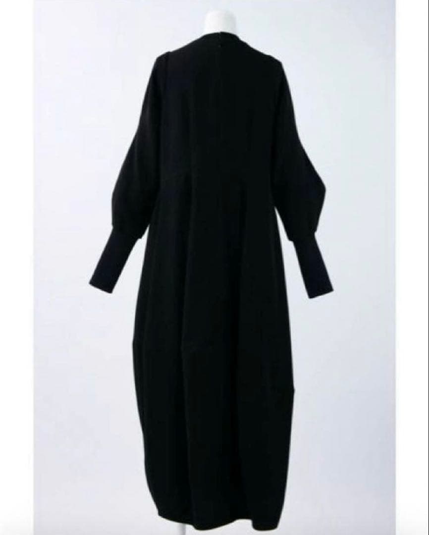 美品✨ENFOLD CURVE-SLEEVE ASYMMETRY-DRESS 黒