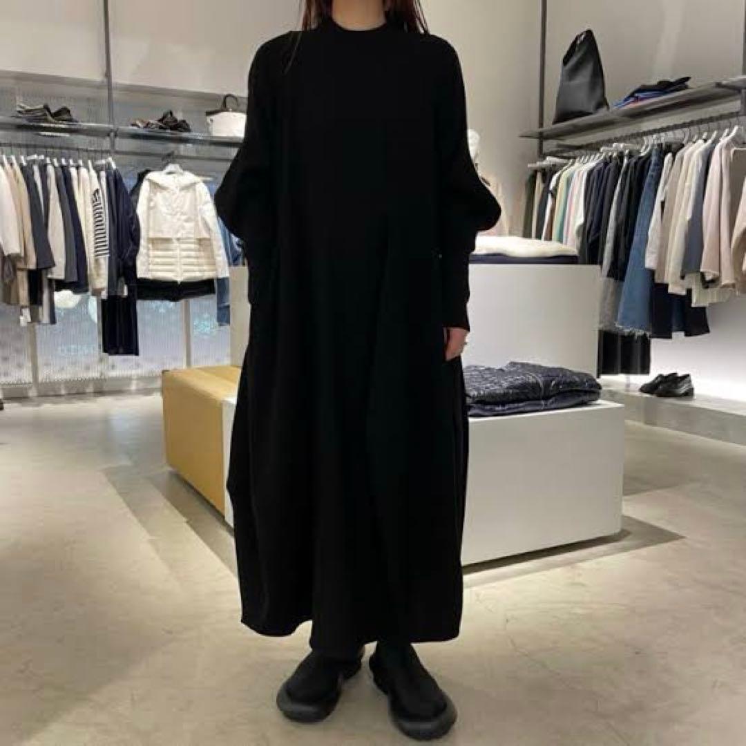 美品✨ENFOLD CURVE-SLEEVE ASYMMETRY-DRESS 黒