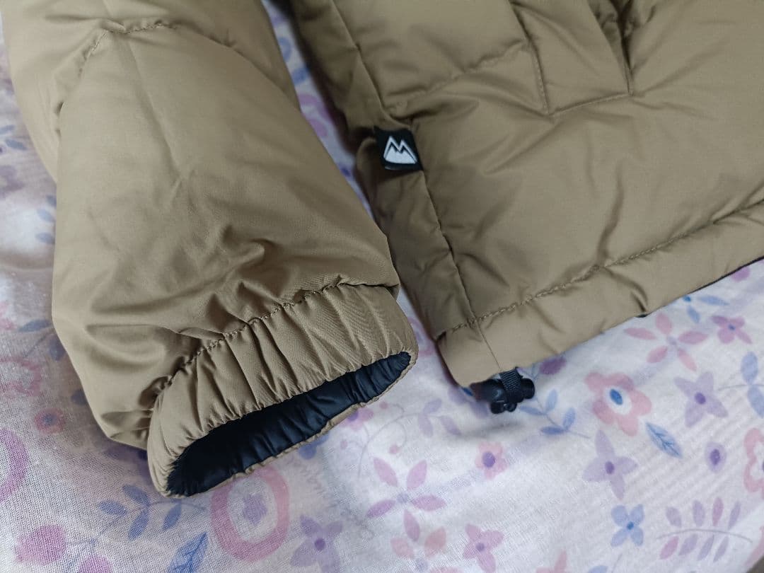 ケ*ン様 FIRST DOWN ダウンジャケット カーキ/ブラック　Mサイズ