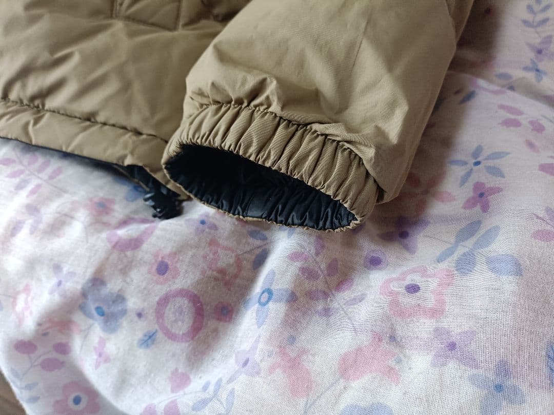 ケ*ン様 FIRST DOWN ダウンジャケット カーキ/ブラック　Mサイズ