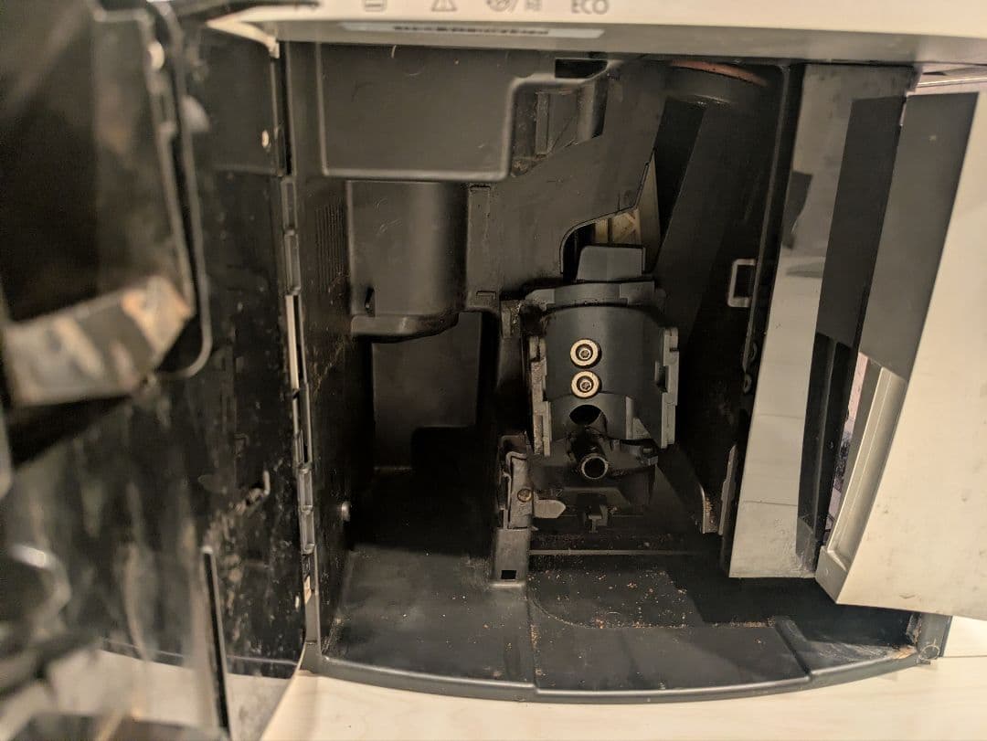 デロンギ マグニフィカ esam03110 エスプレッソマシン ジャンク品