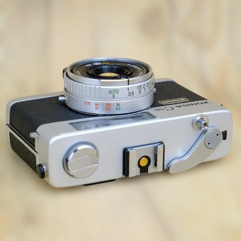 【整備品】KONICA C35 Flash matic コニカ　ケース付