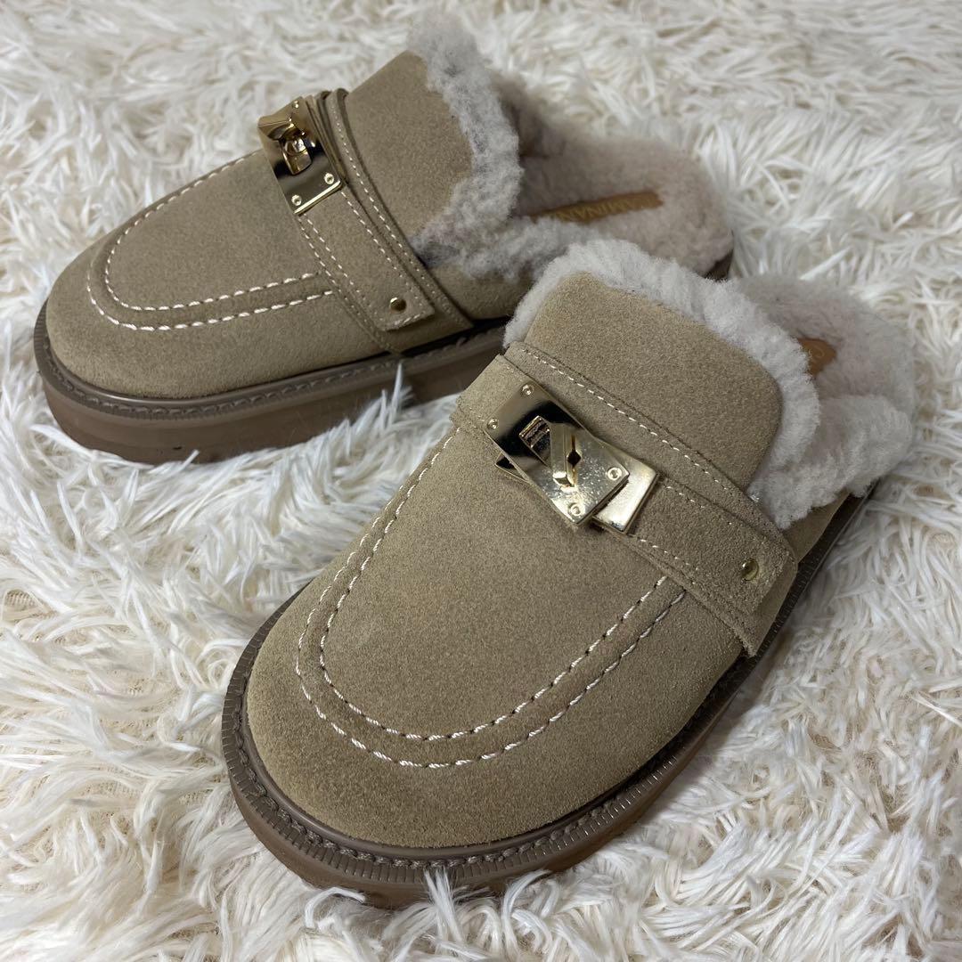 【新品未使用】CAMINANDO バックルファーサンダル