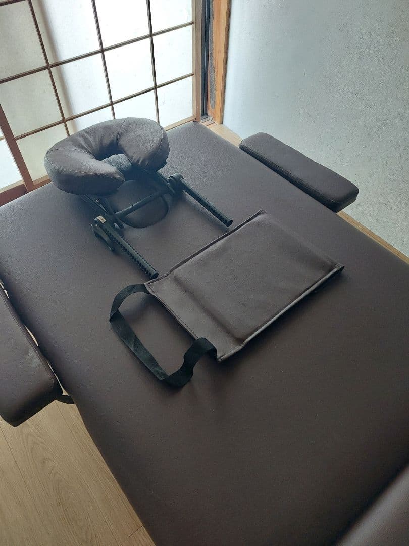 【B-78】Stella mini 折りたたみ式マッサージ ベッドブラウン