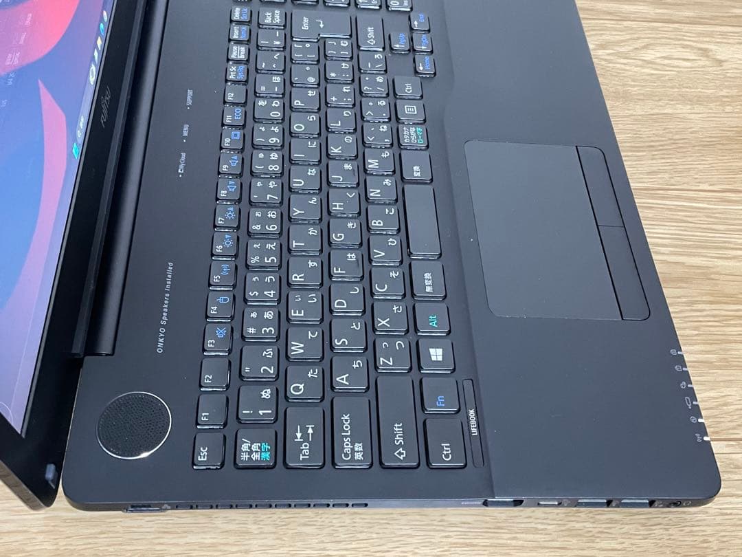 富士通 LIFEBOOK FHD液晶Core i7-7700HQ 1TB