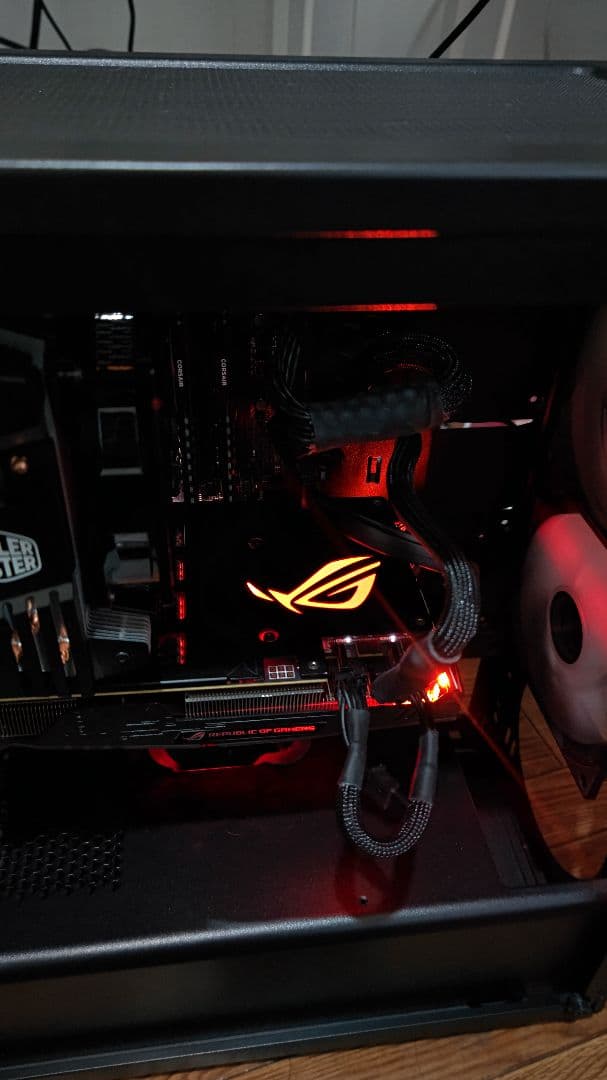 グラフィックボード・グラボ・ビデオカード ASUS ROG STRIX-GTX1080-A8G-GAMING