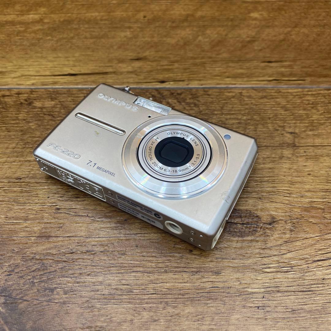 OLYMPUS オリンパス　デジタルカメラ　FE-220 y-33