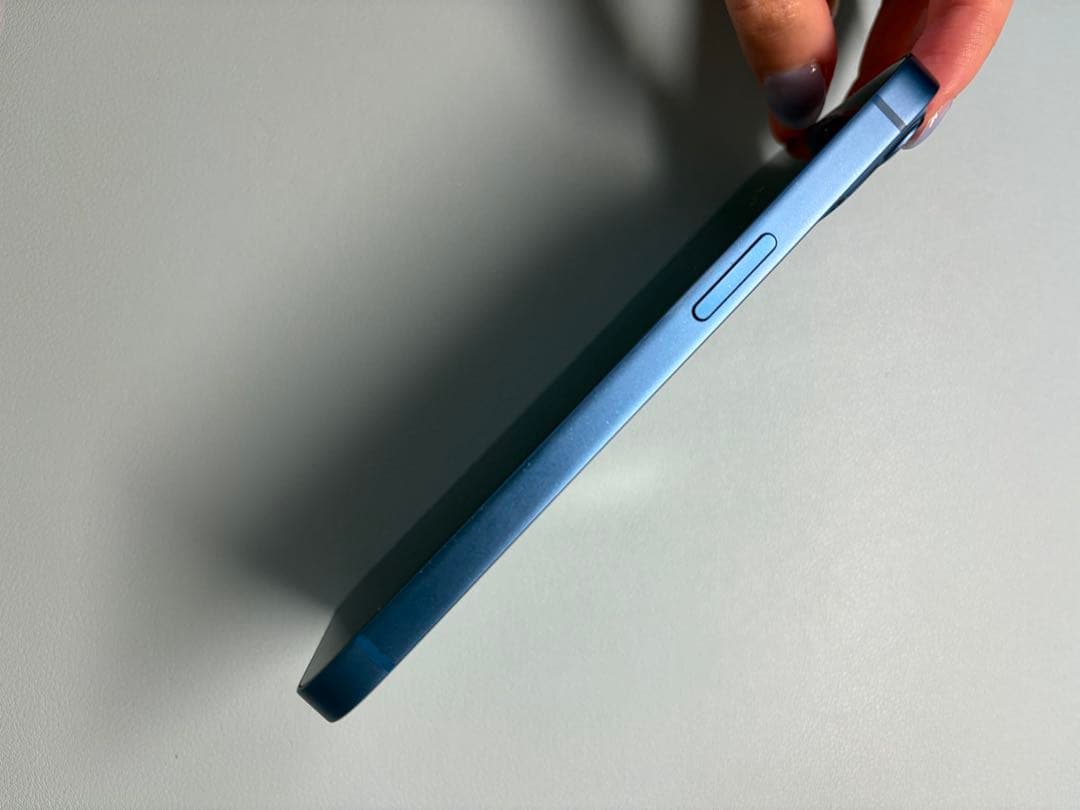 iPhone 13 本体 ブルー 128GB